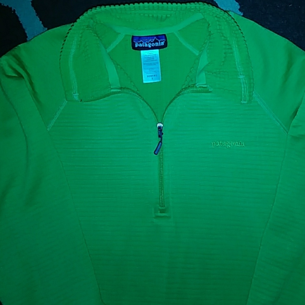 Patagonia ladies small pullover